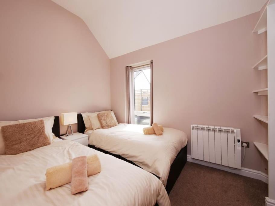 Hoxne Cottages - Daisy Cottage With Private Hot Tub Γιορκ Εξωτερικό φωτογραφία